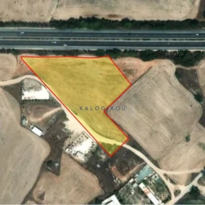 8,560m² Plot for Sale in Aradippou, Larnaca District