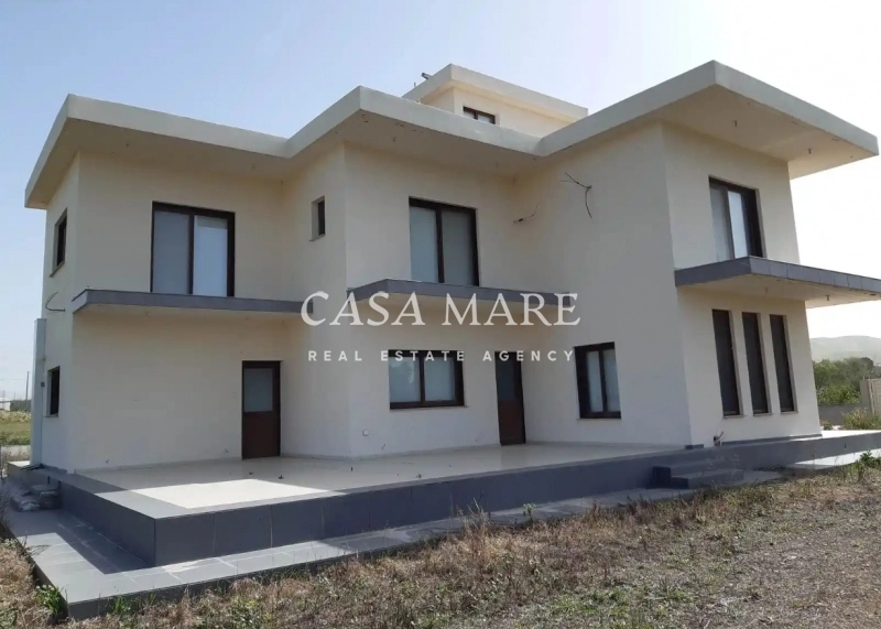 4 Bedroom House for Sale in Lympia, Nicosia District