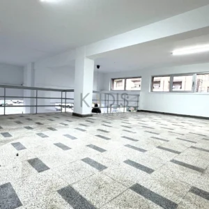 135m² Commercial for Rent in Limassol District