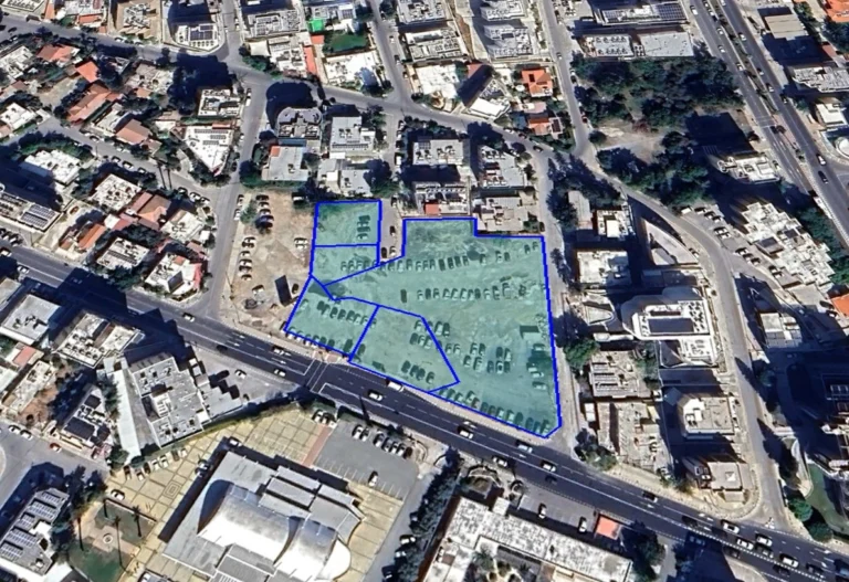 6,048m² Plot for Sale in Strovolos, Nicosia District