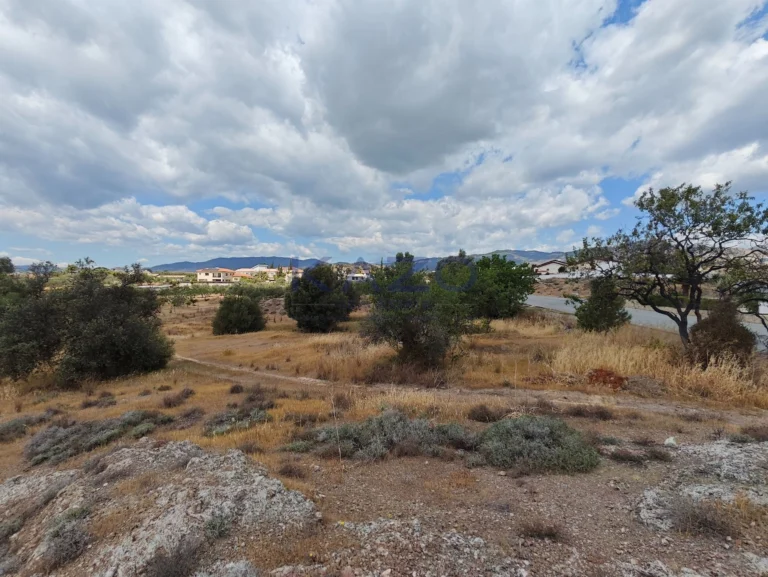 5,352m² Plot for Sale in Moni, Limassol District