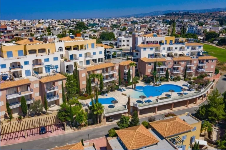 2 Bedroom Apartment for Sale in Geroskipou, Paphos District