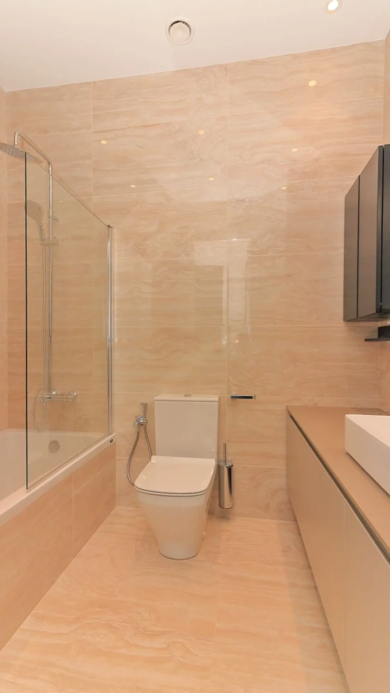 3 Bedroom Apartment for Sale in Agios Tychonas, Limassol District