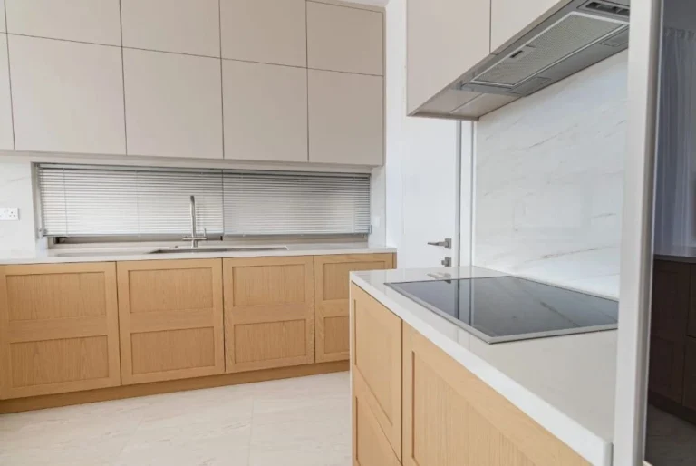 6+ Bedroom House for Sale in Kissonerga, Paphos District