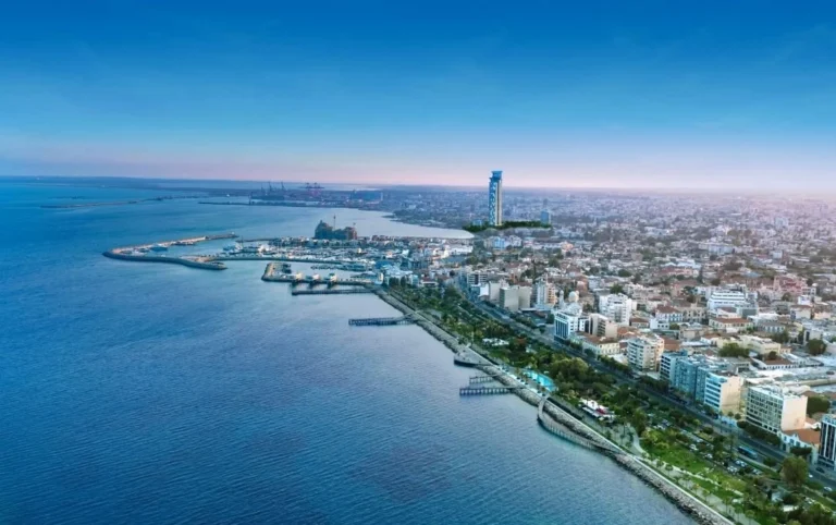 3 Bedroom Apartment for Sale in Nicosia – Agios Ioannis, Limassol District