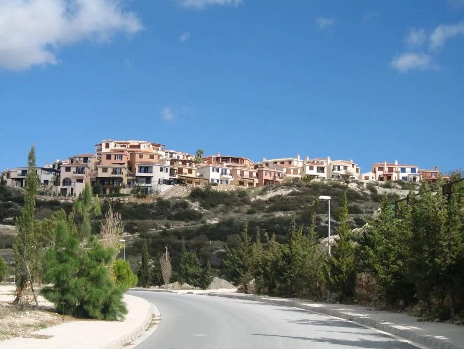 4 Bedroom House for Sale in Tsada, Paphos District