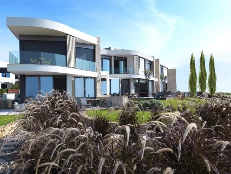4 Bedroom House for Sale in Chlorakas, Paphos District