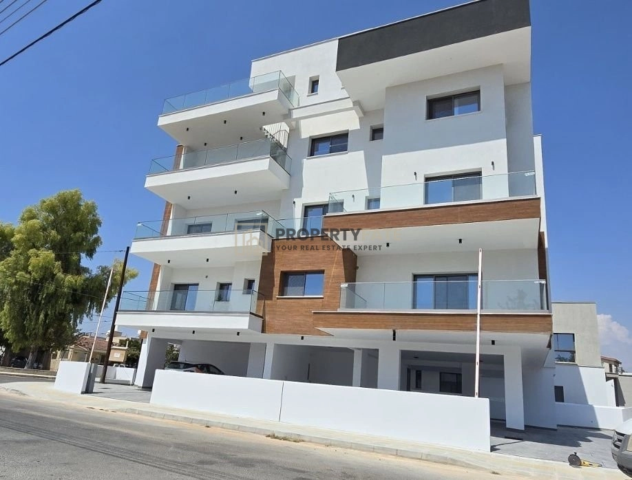 4 Bedroom Apartment for Sale in Limassol – Zakaki