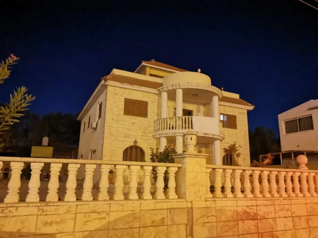 4 Bedroom House for Sale in Limassol – Zakaki