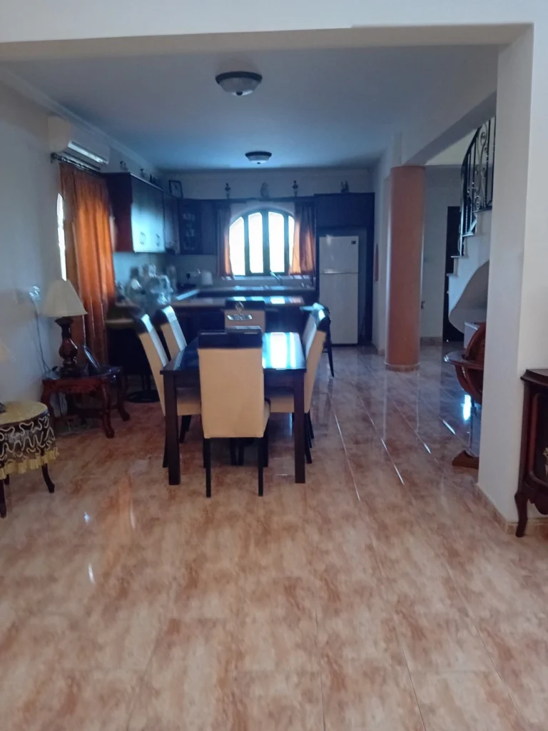 4 Bedroom House for Sale in Limassol – Zakaki