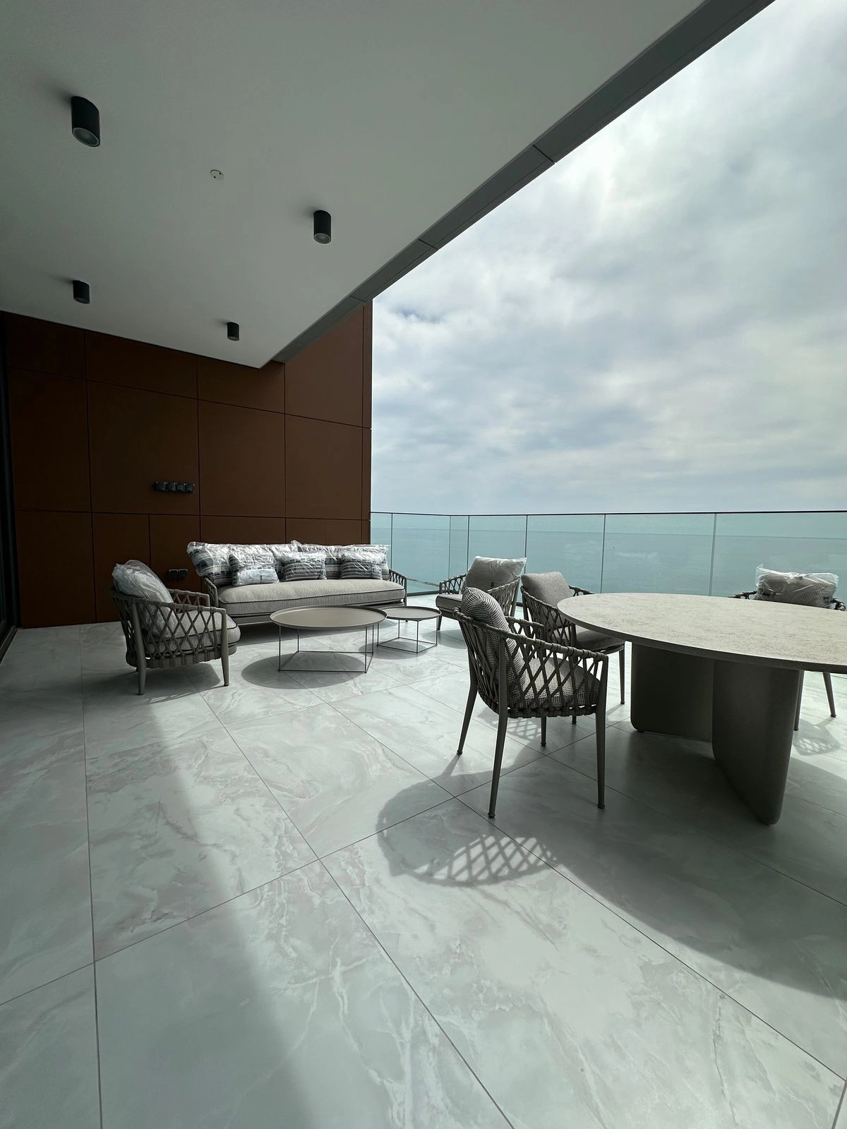 2 Bedroom Apartment for Sale in Limassol District