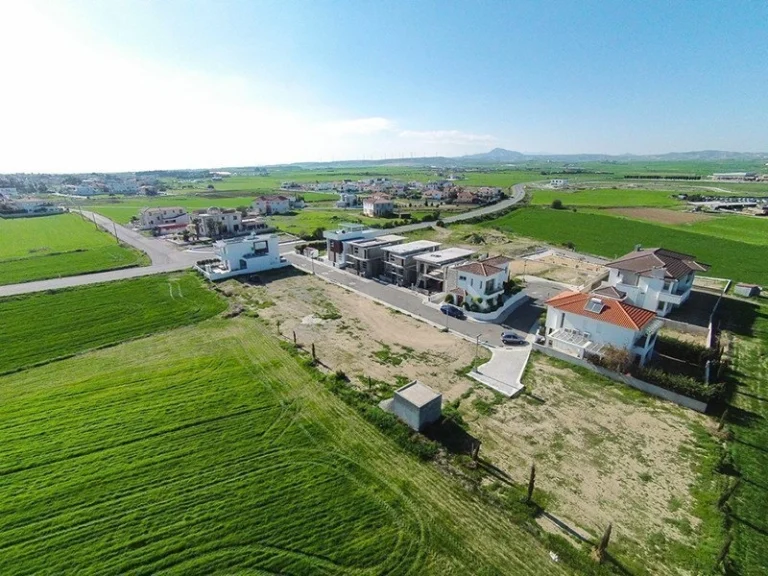 Cheap Houses and Villas for Sale Larnaca up to 600000 euro