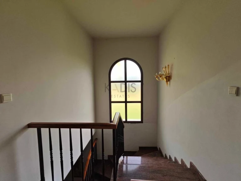 5 Bedroom House for Sale in Limassol – Ekali
