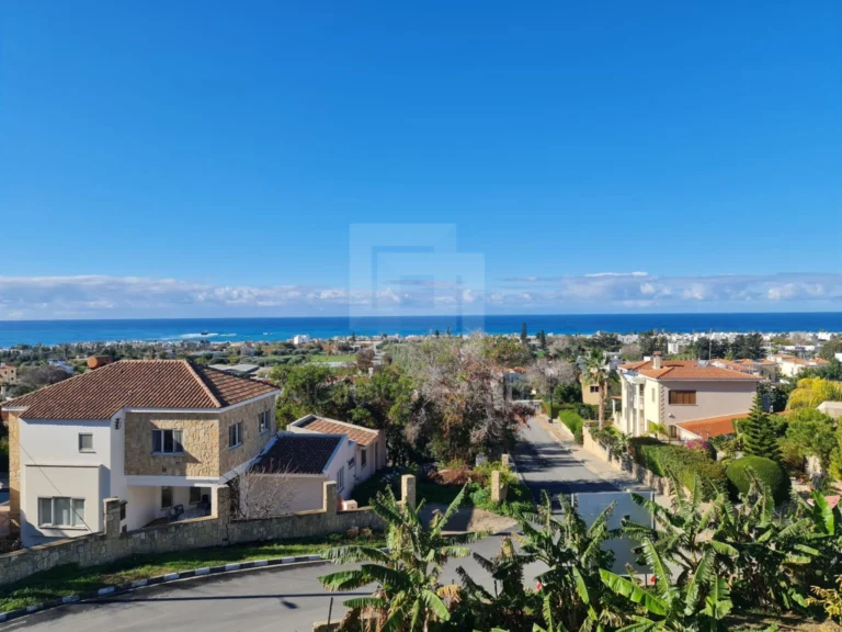 3 Bedroom House for Sale in Chlorakas, Paphos District