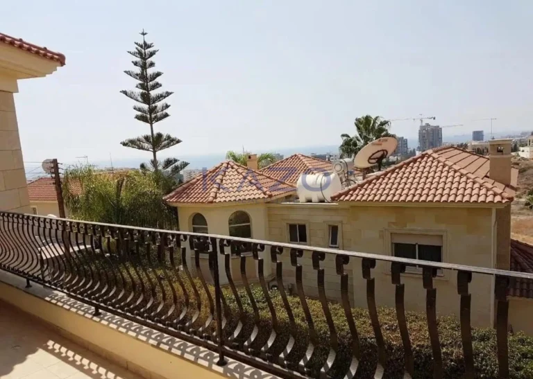 273m² House for Sale in Agios Tychonas, Limassol District