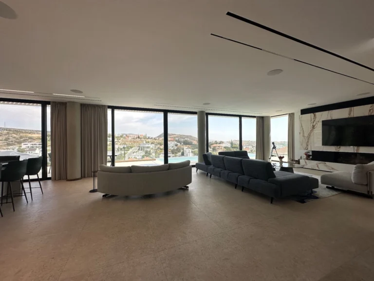 5 Bedroom House for Sale in Limassol – Agios Athanasios