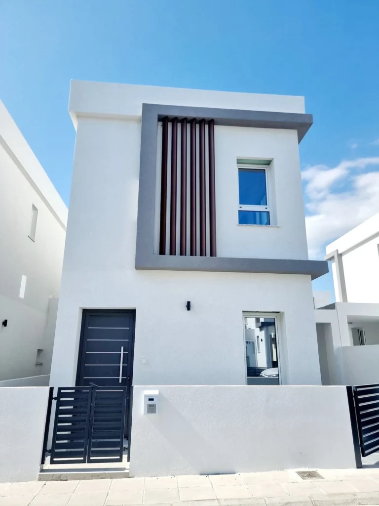 2 Bedroom House for Sale in Moni, Limassol District
