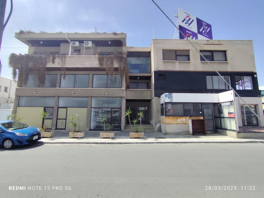 900m² Building for Rent in Limassol – Katholiki