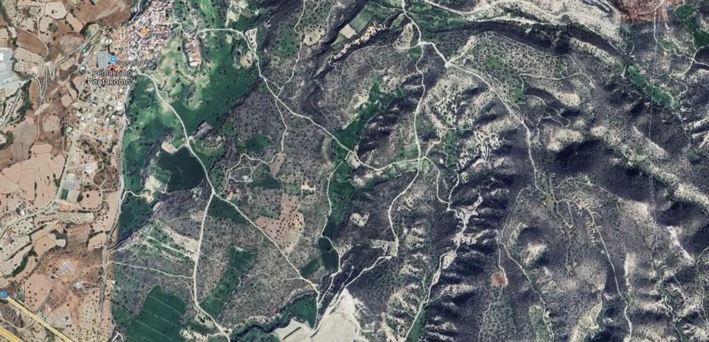 3,345m² Plot for Sale in Pentakomo, Limassol District
