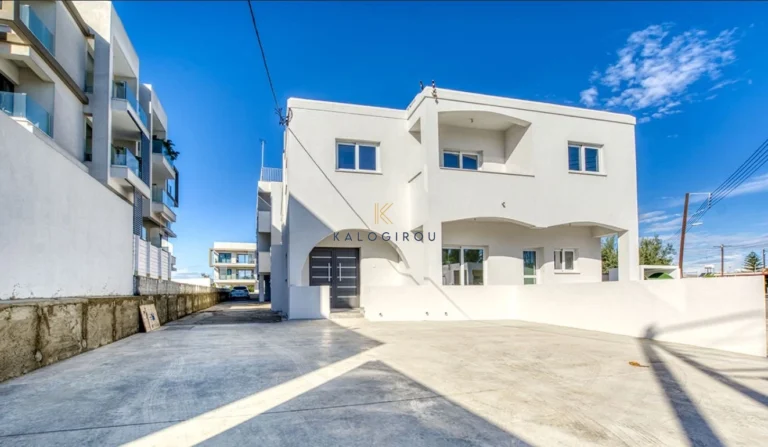 Cheap Houses and Villas for Sale Famagusta up to 300000 euro