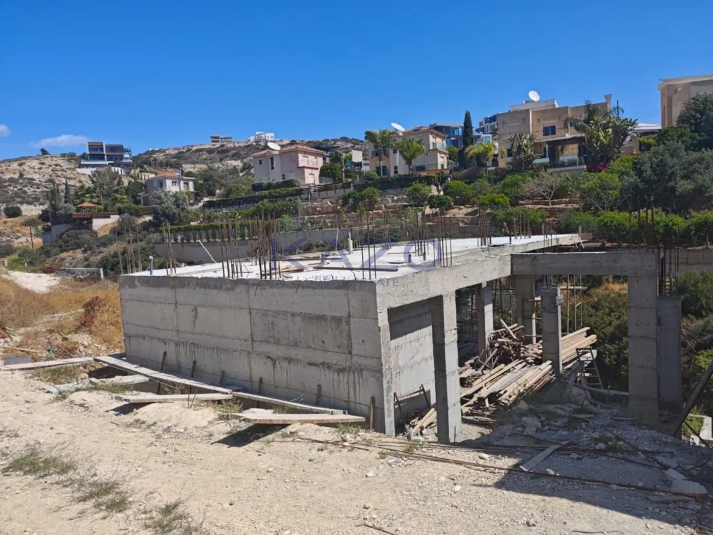 3 Bedroom House for Sale in Agios Tychonas, Limassol District