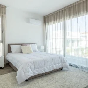 4 Bedroom House for Sale in Oroklini, Larnaca District