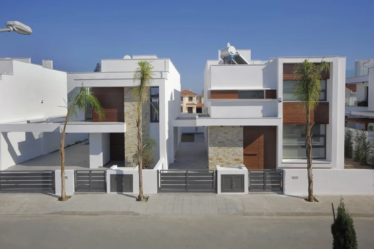 4 Bedroom House for Sale in Livadia Larnakas, Larnaca District