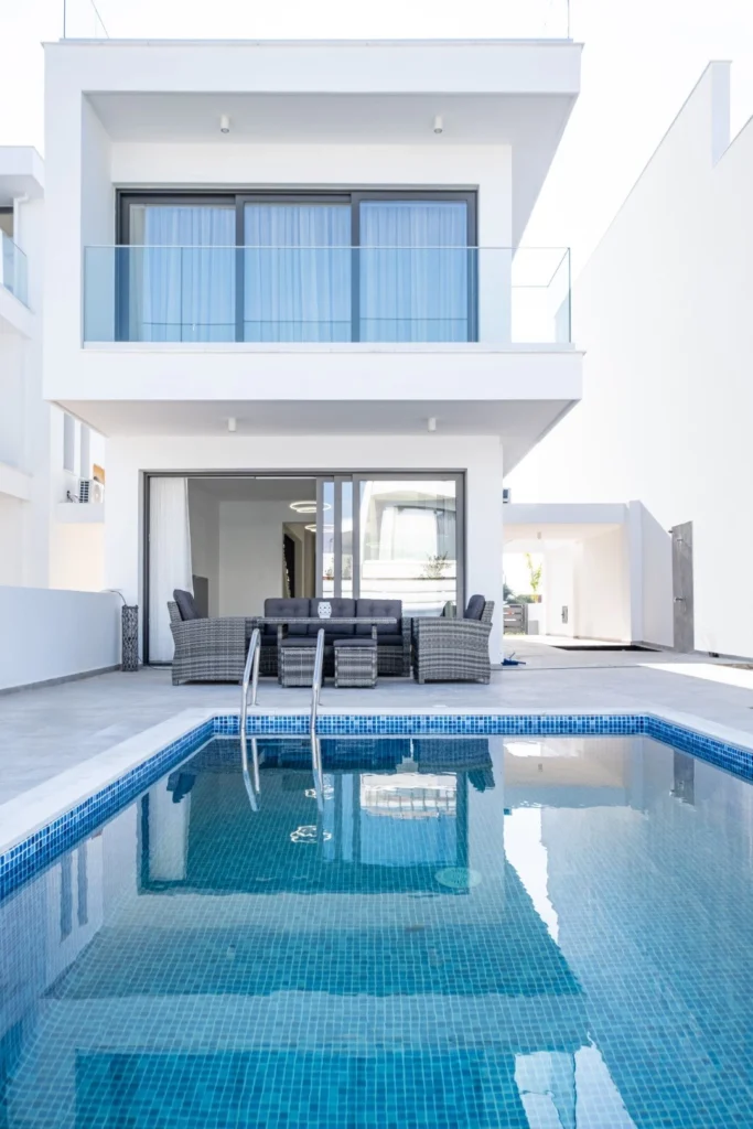 5 Bedroom House for Sale in Livadia Larnakas, Larnaca District