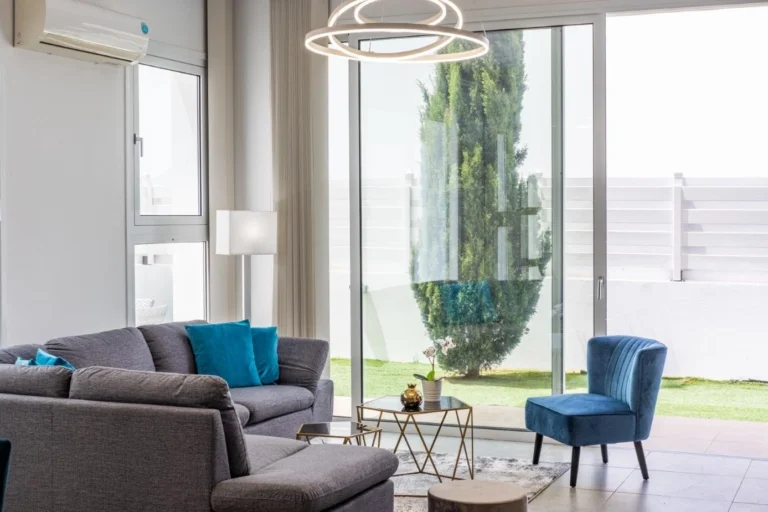Cheap Houses and Villas for Sale Larnaca up to 600000 euro