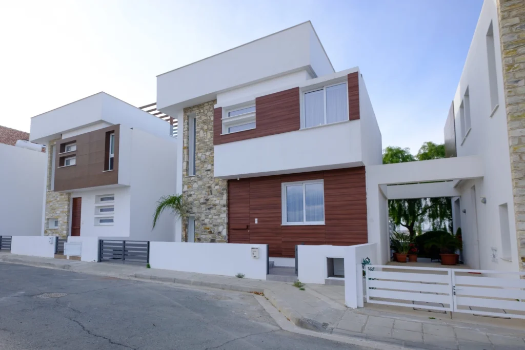 4 Bedroom House for Sale in Dromolaxia, Larnaca District