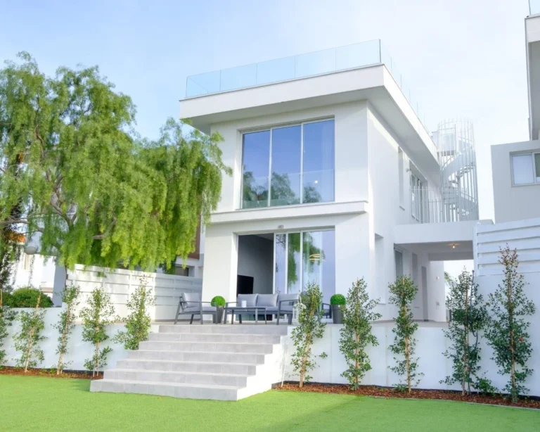 4 Bedroom House for Sale in Dromolaxia, Larnaca District