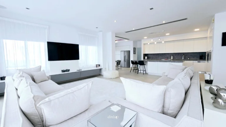 4 Bedroom House for Sale in Agios Tychonas, Limassol District