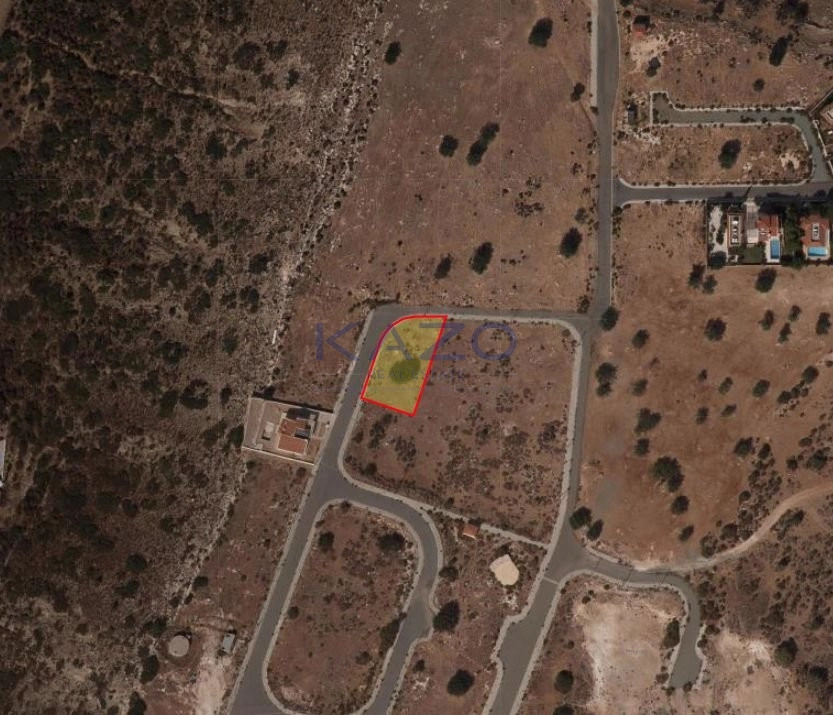 1,055m² Plot for Sale in Pissouri, Limassol District