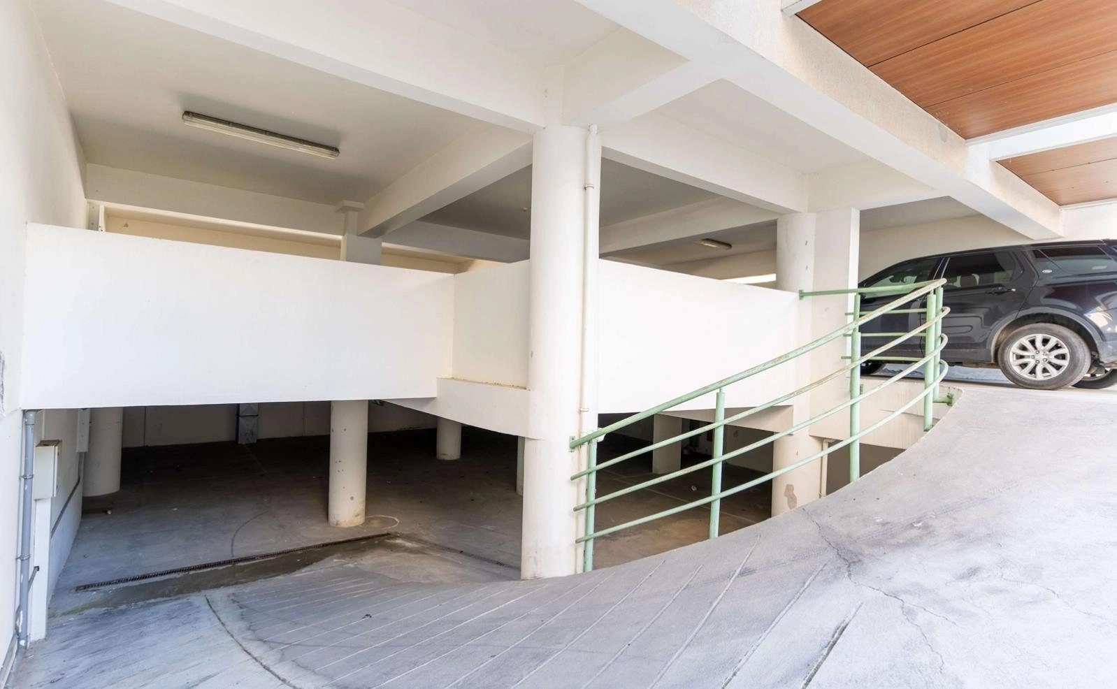1188m² Office for Rent in Ypsonas, Limassol District