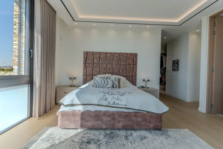 6+ Bedroom House for Sale in Germasogeia, Limassol District