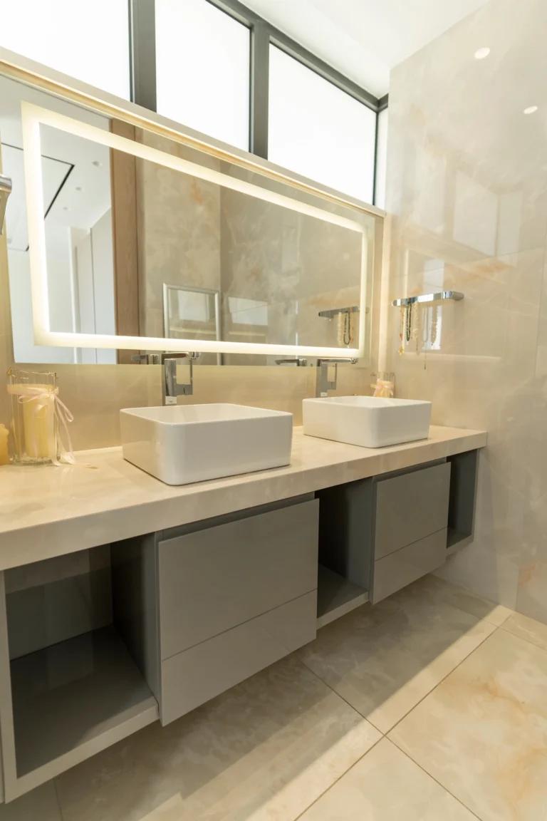 6+ Bedroom House for Sale in Germasogeia, Limassol District