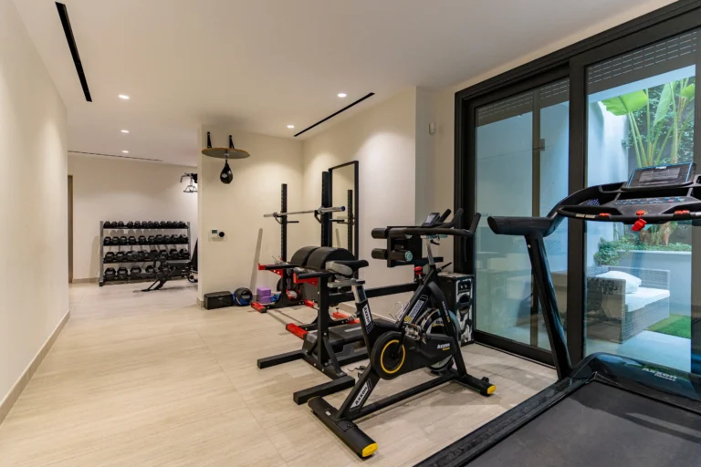 6+ Bedroom House for Sale in Germasogeia, Limassol District