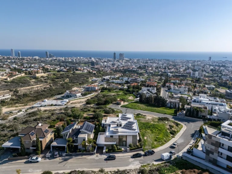 6+ Bedroom House for Sale in Germasogeia, Limassol District