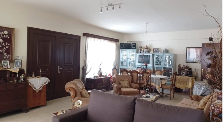 Cheap Houses and Villas for Sale Limassol up to 500000 euro