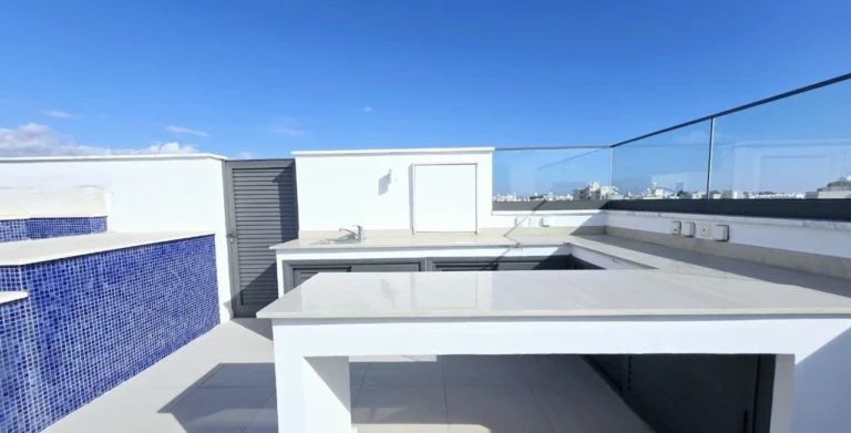 4 Bedroom Apartment for Rent in Potamos Germasogeias, Limassol District