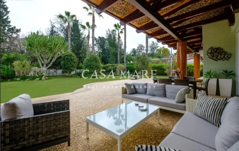 4 Bedroom House for Sale