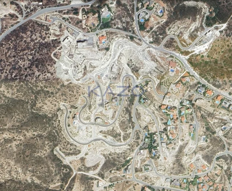 2,102m² Plot for Sale in Agios Tychonas, Limassol District
