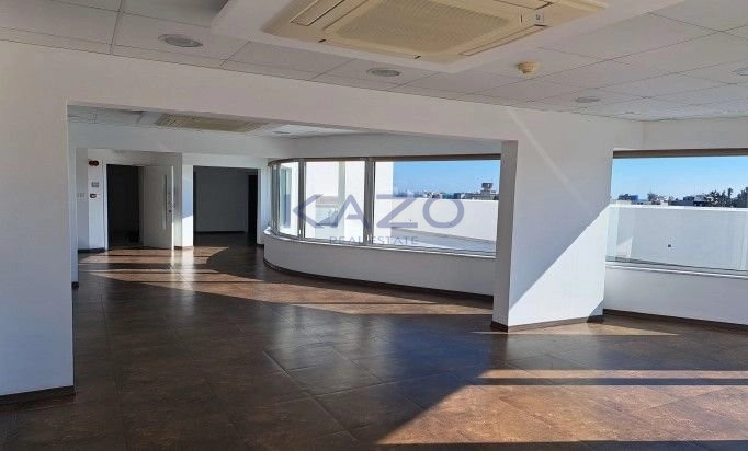 792m² Office for Rent in Limassol District