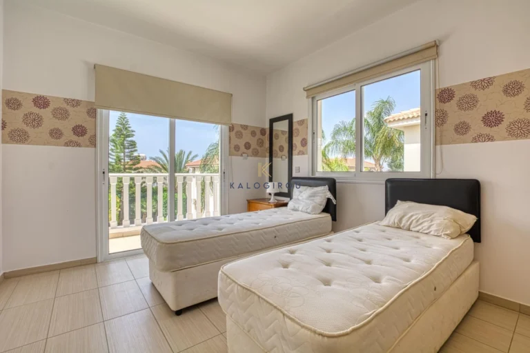 3 Bedroom House for Sale in Famagusta – Agia Napa