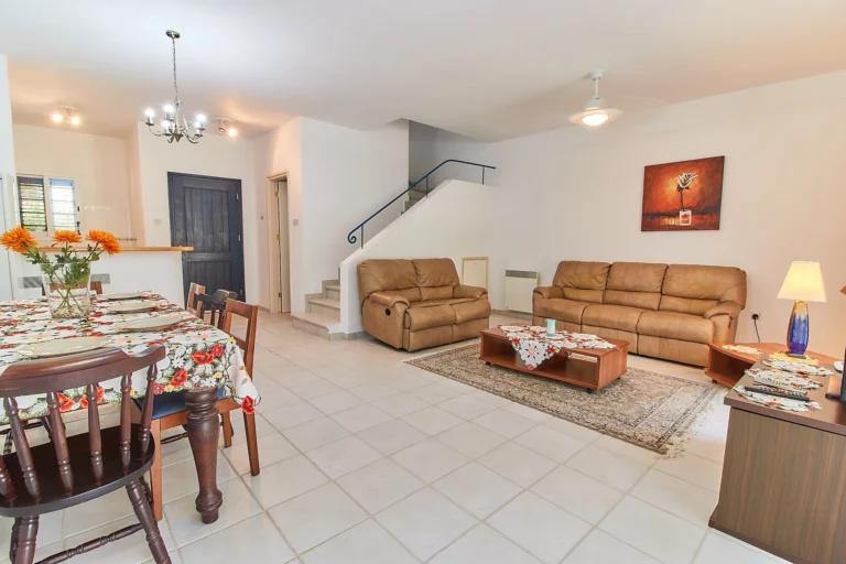 3 Bedroom House for Sale in Kato Paphos