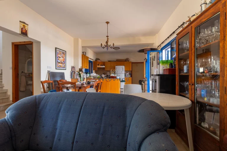 Cheap Houses and Villas for Sale Famagusta up to 900000 euro