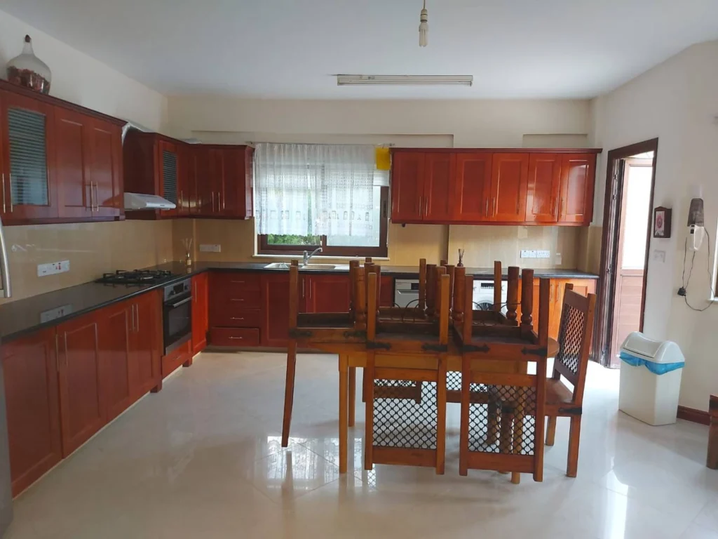 4 Bedroom House for Sale in Erimi, Limassol District