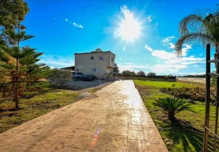Cheap Houses and Villas for Sale Famagusta up to 500000 euro