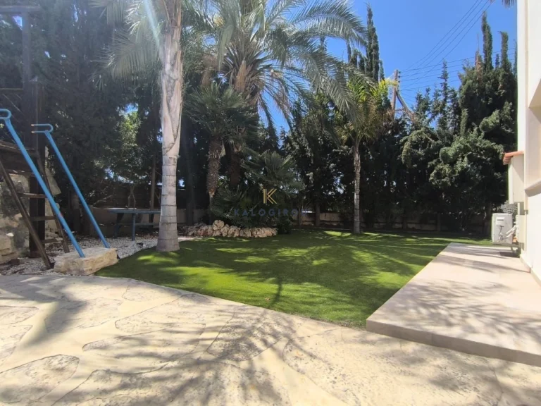 5 Bedroom House for Sale in Dhekelia, Larnaca District