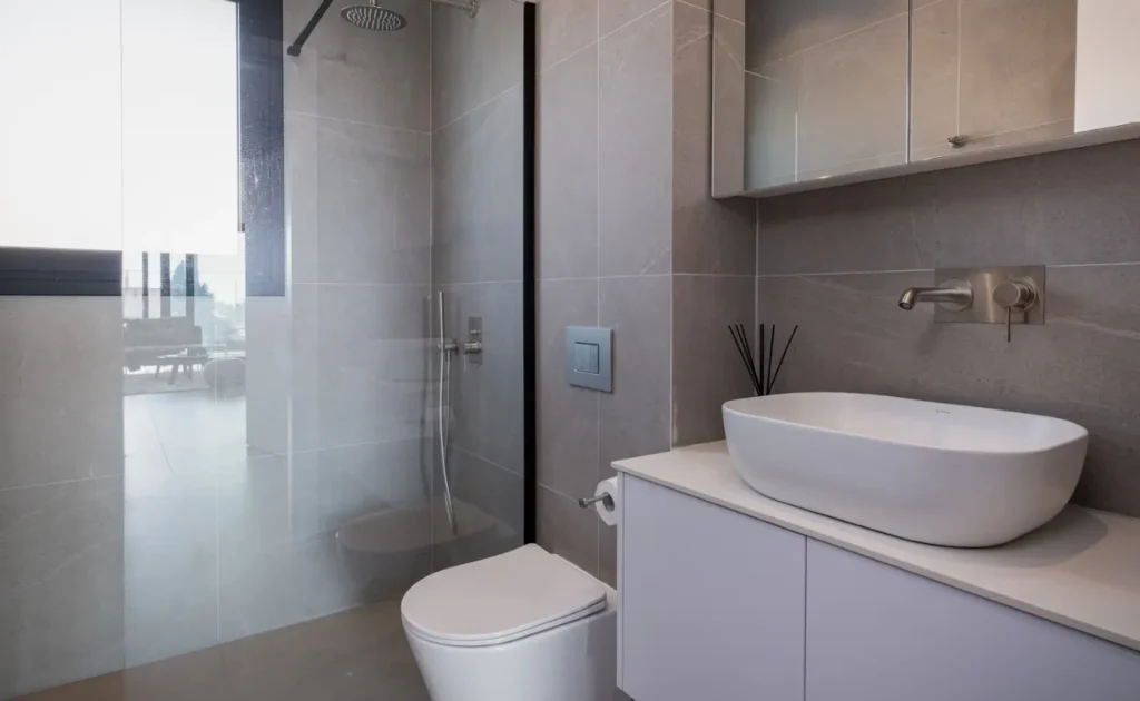2 Bedroom Apartment for Rent in Potamos Germasogeias, Limassol District